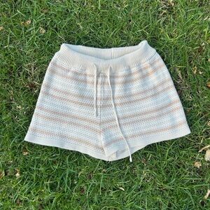 Soft beige and white shorts